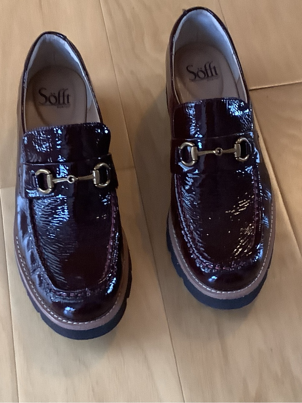 Sofft Prewitt Patent Loafers with Gold Horsebit Size 8 EUC